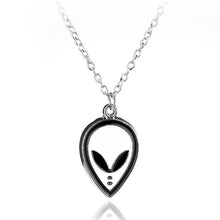 Load image into Gallery viewer, PUNISHER BLACK SKULL NECKLACE