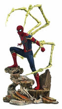 Load image into Gallery viewer, AVENGERS CAPTAIN MARVEL 22-27CM FIGURE